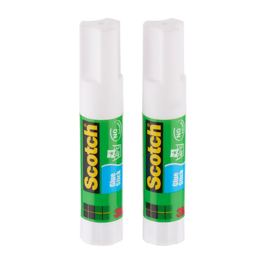 Zwei aufrecht stehende Scotch® Permanent-Klebestifte (2 Stifte, 8 g) von 3M Deutschland GmbH mit grünen Etiketten und weißen Kappen, abgebildet auf weißem Hintergrund. Ideal als Klebstift für Papier dank starkem Klebstoff.