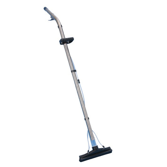 Das TASKI Zubehörset Hartbelag von Diversey Deutschland GmbH & Co. OHG enthält einen 3,5 m langen Sprühschlauch, einen 3-teiligen Stab und eine Düse für die Reinigung von Hartböden; abgebildet auf weißem Hintergrund.