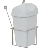 Ein Novocal Kunststoffabfallbehälter (15 L, grau mit Deckel) wird von einem Metallhalter gehalten, der zur Wand- oder Türmontage geeignet ist.