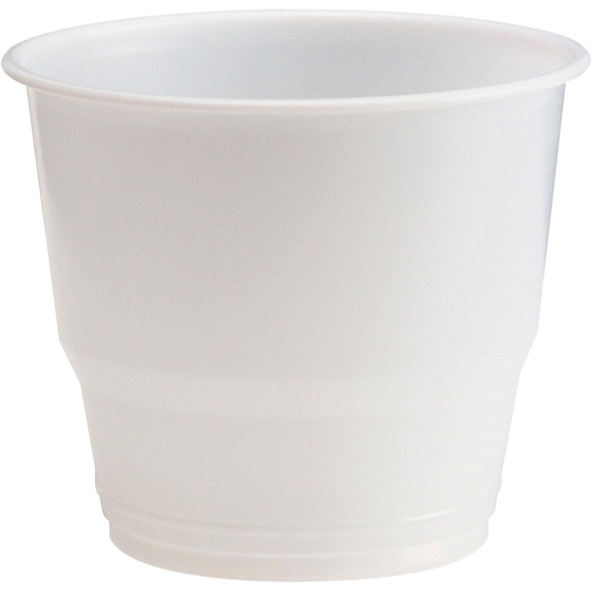 Der Duni GmbH Combi-Bar Tasseneinsatz Weiß (PS) je krátky, biely jednorazový plastový pohár s rolovaným okrajom a miernym zúžením, ideálny pre catering a podujatia. Tu zobrazený na bielom pozadí. Balenie po 80 kusoch.