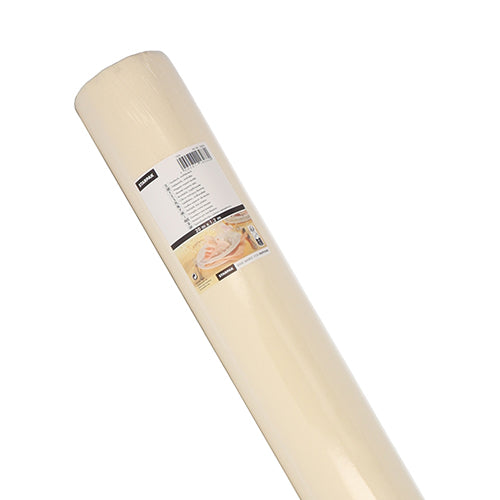 Eine Nahaufnahme der Starpak-Tischdecke, stoffähnlich, Airlaid 20 m x 1,2 m in einer transparenten Verpackung mit Barcode und Produktetikett, die ihr stoffähnliches Aussehen hervorhebt.