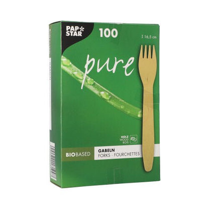 Zelená PAPSTAR-Krabička s nápisom „pure“ obsahuje 100 ekologických, pevných drevených vidličiek (16,5 cm); značka PAPSTAR V ľavom hornom rohu je nápis „GmbH“ a na pravej strane skladacej krabičky je vyobrazená drevená vidlička.