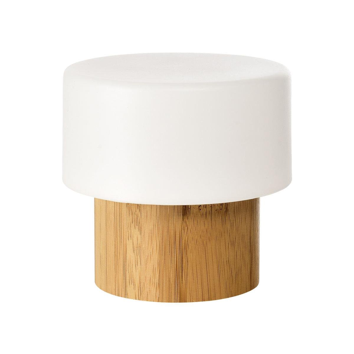 Držiak na LED sviečky z bambusu (110x110 mm) od spoločnosti Duni GmbH ponúka štýlovú dekoráciu na stôl a moderné osvetlenie, prezentované na jednoduchom, bielom pozadí. Balenie obsahuje 1 kus.