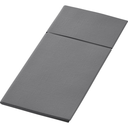Na bielom pozadí je zobrazené zložené, obdĺžnikové, sivé Duniletto 480 x 400 mm od Duni GmbH, ktoré má jemný štruktúrovaný vzor a spája formu a eleganciu kvalitného stolového doplnku.