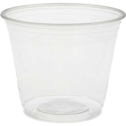 Sklenený pohár Crystal Transparent od spoločnosti Duni GmbH je číry plastový pohár s rozšíreným okrajom a horizontálnymi drážkami, ktorý je zobrazený prázdny na jednoduchom bielom pozadí. Jeho rafinovaný dizajn mu dodáva vzhľad elegantného skla a zároveň je odolný.