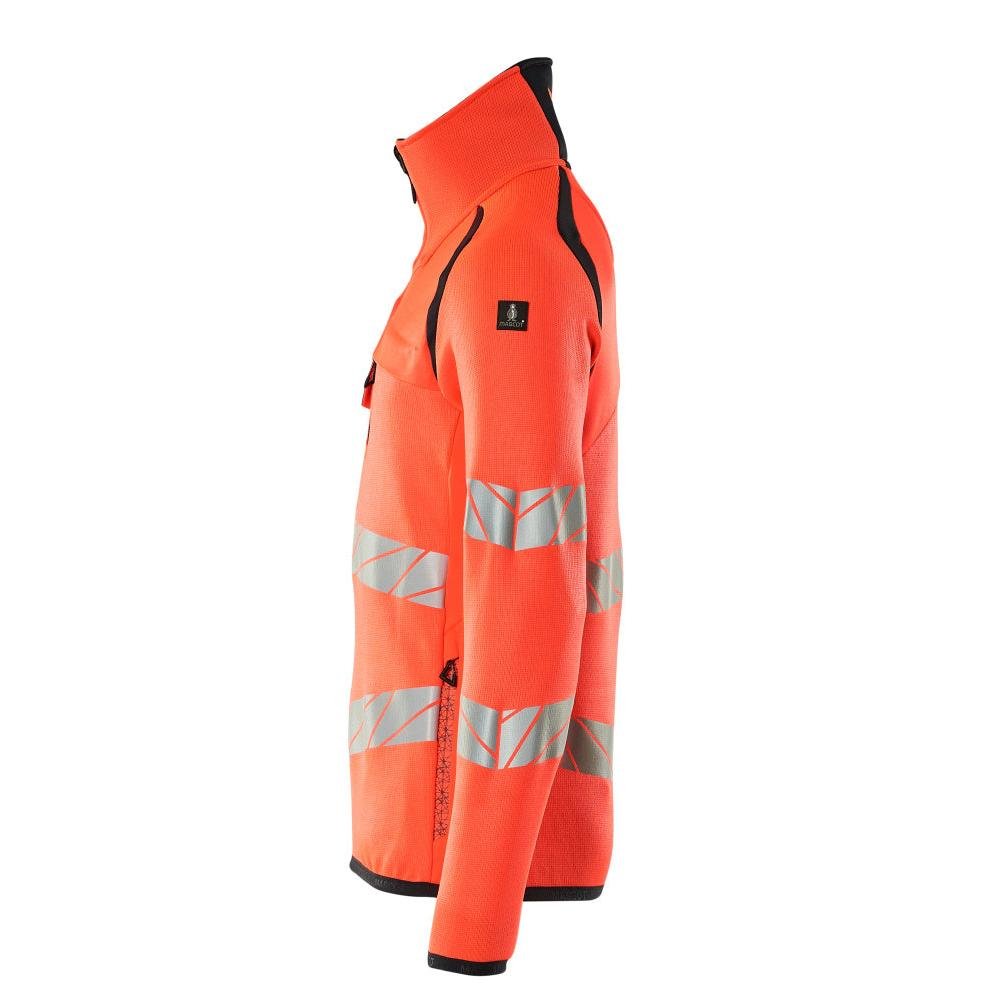 Pletený sveter s krátkym pleteným svetrom na zips