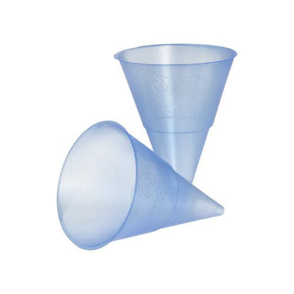 Dva priesvitne modré Starpak 1000 kužeľové poháre PP lieviky (115 ml, Ø 7,03 cm, 9,5 cm) stoja na bielom pozadí – jeden vzpriamený, druhý ležiaci – a ukazujú svoj kužeľovitý tvar. Balenie s 1000 kusmi od Starpak.