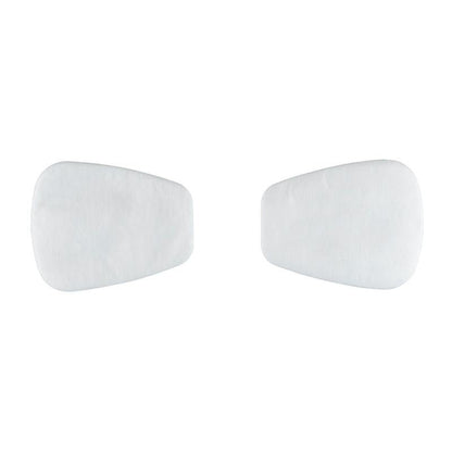 Dva biele, lichobežníkové 3M™ časticové filtre 5925, P2 od 3M Deutschland GmbH sú zobrazené vedľa seba na jednofarebnom bielom pozadí - ideálne pre ochranu pred prachom. Balenie obsahuje 10 párov/balenie (1 kus).