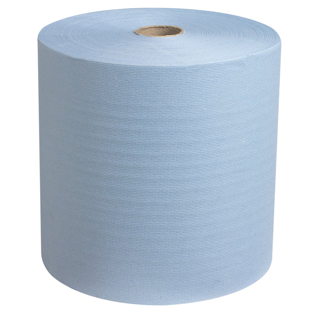 Veľká rolka papierových uterákov Scott® - rolka (304,00 m x 19,80 cm) od Kimberly-Clark GmbH s papierovým jadrom stojí vzpriamene na bielom pozadí a ponúka praktické a udržateľné riešenie uterákov pre pracovisko.