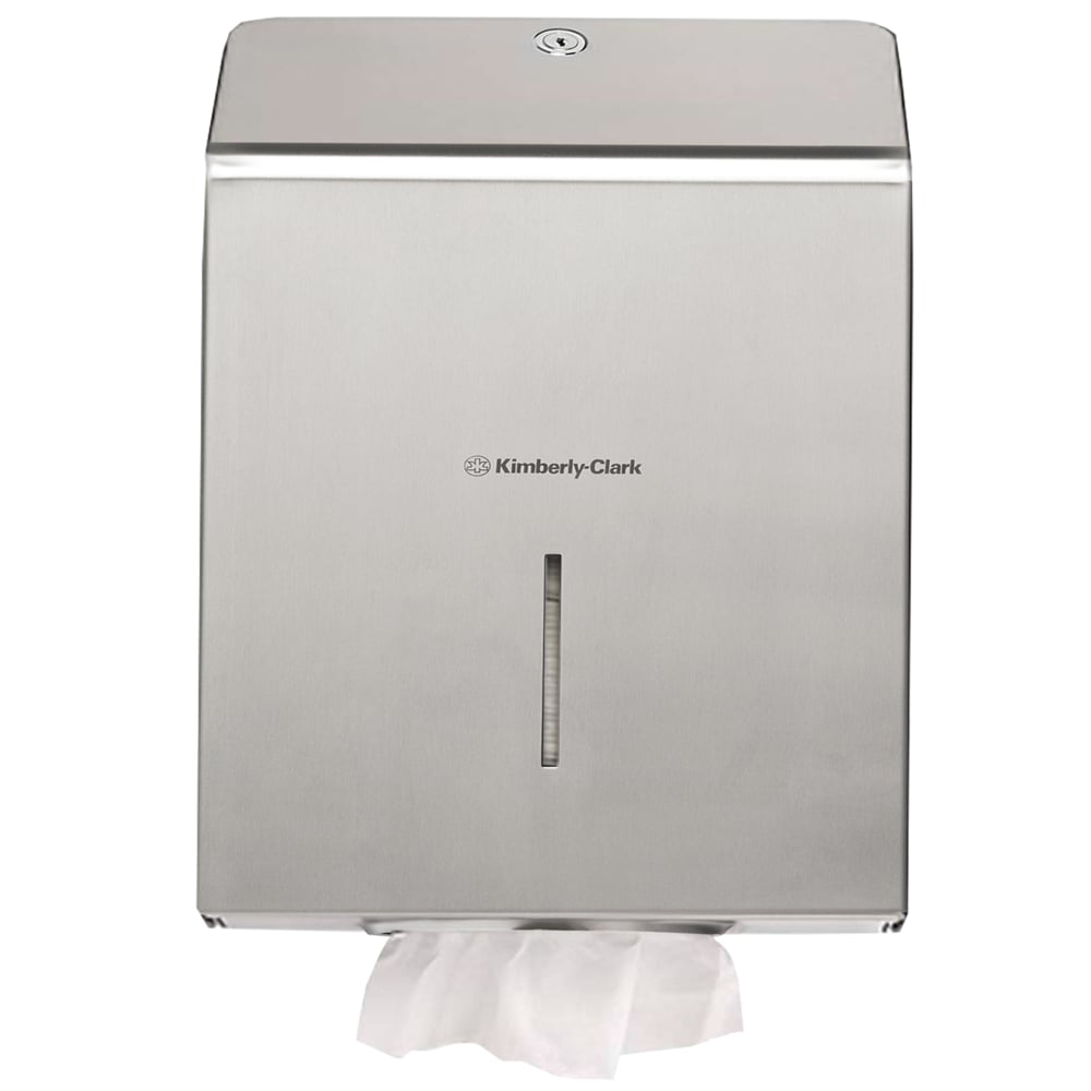 Dávkovač uterákov Kimberly-Clark Professional™ z nehrdzavejúcej ocele od Kimberly-Clark GmbH je namontovaný na stene a zabezpečuje hygienické sušenie rúk s viditeľným bielym papierovým uterákom v dolnom výdajnom otvore.