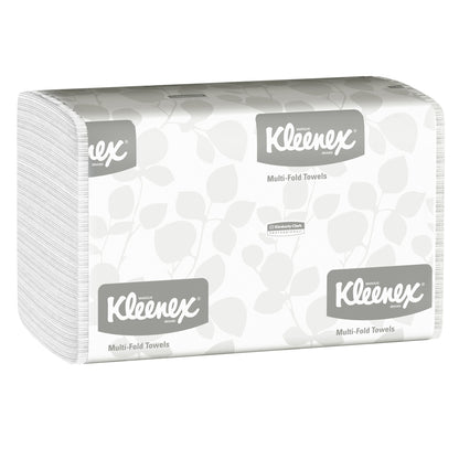 Stoh Kleenex® uterákov - MultiFold v bielej farbe, balený od Kimberly-Clark GmbH (16 balení x 150 listov), s balením s listovým vzorom a nápisom "Multi-Fold Towels" - perfektné pre umyvárne.