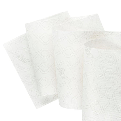 Tri časti bielych, štruktúrovaných utierok Scott® CONTROL EXTRA STRONG od Kimberly-Clark GmbH (6 roliek/kartón) sa objavujú prekrývajúce, pričom každý list je slabo označený "Scott" a zobrazený na bielom pozadí.
