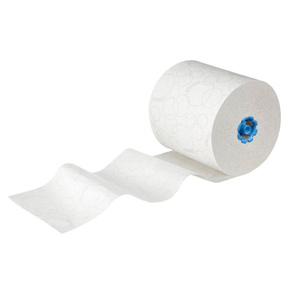 Veľká biela Kleenex® Ultra™ rolková utierka (2-vrstvová, E-Rolka Large, 6x200m) od Kimberly-Clark GmbH s modrým jadrom, čiastočne odvinutá na bielom podklade - ideálne hygienické riešenie utierky pre každodenné použitie. Kartón: 6 roliek.