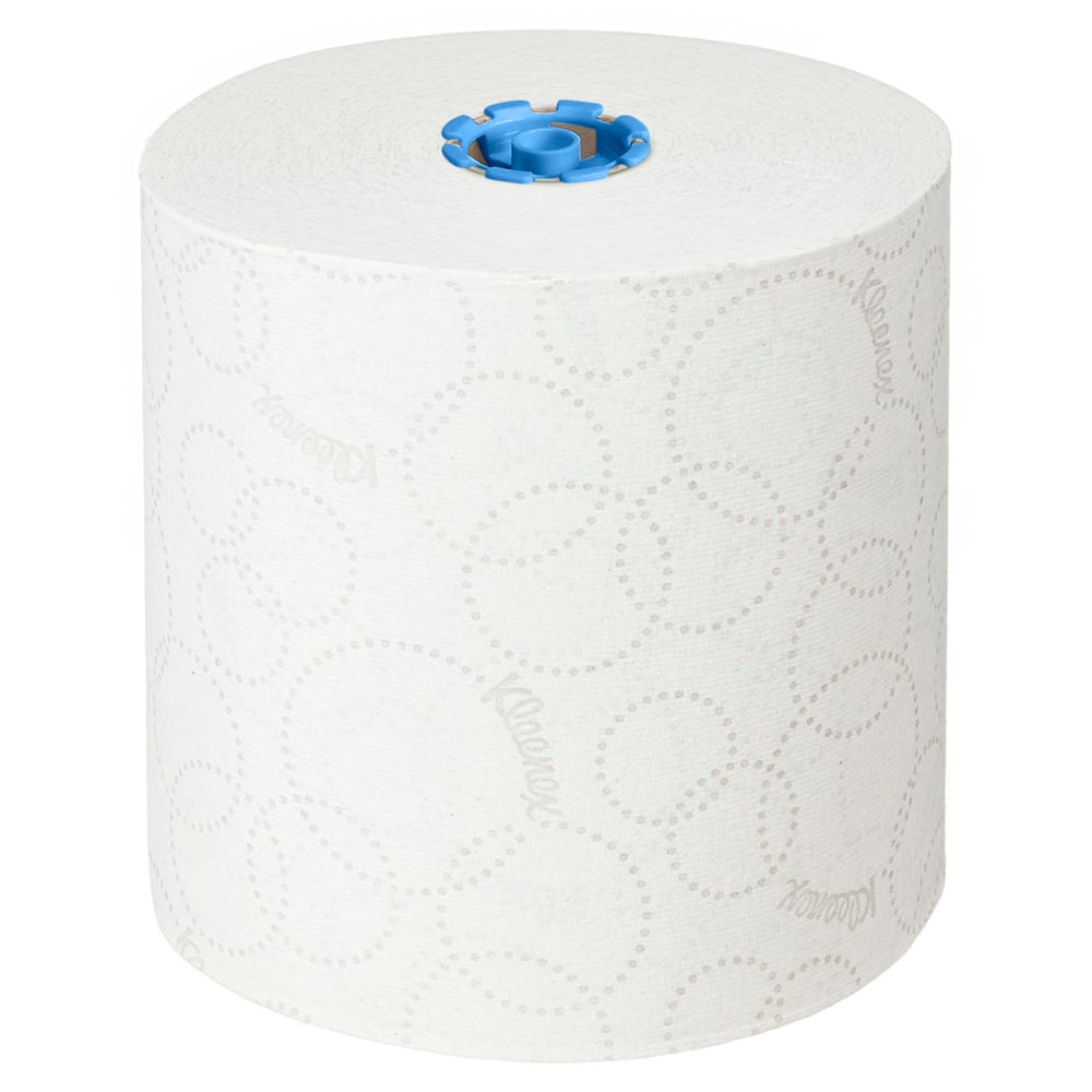 Jedna samotná Kleenex® Ultra™ rolková utierka E-roll Large, 2-vrstvová, biela s jemne bodkovanými kruhmi a modrým jadrom od Kimberly-Clark GmbH stojí vzpriamene na jednofarebnom pozadí a ponúka hygienické riešenie utierky pre každodenné použitie.