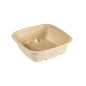 Die Cube Bowl 900 ml quadratisch, unbeschichtet, braun aus Bagasse von Duni GmbH (181x181x54 mm, Packung à 40 Stück) besteht aus biologisch abbaubarem Material und wird leer vor weißem Hintergrund präsentiert.