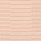 Die Zellt.-Serv.33 3lg 1/4 Tessuto staubrosa von Duni GmbH zeigt ein geometrisches Muster aus strukturierten Linien, Punkten und Formen in hellem Pfirsich auf Beige - perfekt für die elegante Tischgestaltung. Packung mit 250 hochwertigen Servietten.