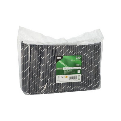 Eine durchsichtige Kunststoffpackung mit 250 PAPSTAR GmbH Cocktailstrohhalmen, 7 mm x 15 cm, in schwarz/weißem Streifenmuster. Auf der Vorderseite ist ein grün-weißes PAPSTAR-Produktetikett zu sehen.