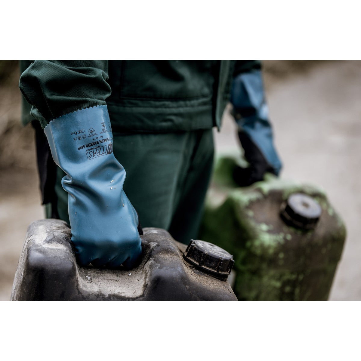 NITRAS GREEN BARRIER GRIP, protichemické rukavice, benzín / čierna