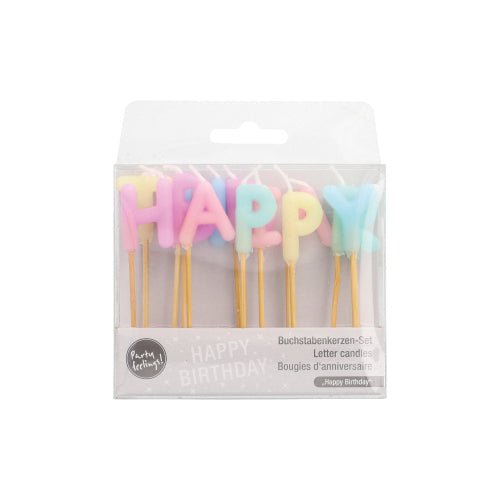 To PAPSTAR Súprava písmenkových sviečok sa skladá z pastelovo sfarbených písmenkových sviečok s nápisom „HAPPY BIRTHDAY“, z ktorých každá má výšku 8 cm a je umiestnená na zlatých tyčinkách. Dvanásť kusov v kartóne, zabalených v priehľadnej krabičke s nápisom „Písmenkové sviečky“ a „HAPPY BIRTHDAY“. Značka: PAPSTAR s.r.o.