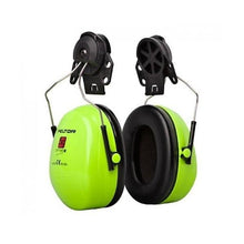 Chrániče sluchu 3M™ PELTOR™ Optime™ III, farba s vysokou viditeľnosťou, držiak na prilbu, H540P3E-475-GB | Balenie (1 kus)