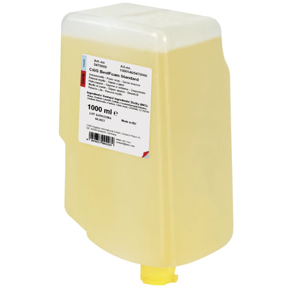 Pravouhlá 1000 ml plastová nádoba s penou na mydlo CWS BestFoam Standard od CWS, s bielym uzáverom, spodnou výpustnou pištoľou a produktovými a bezpečnostnými informáciami - ideálna na hygienu rúk.