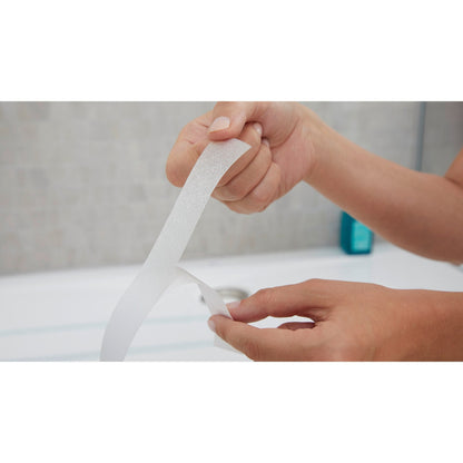 tesa Anti-Rutschband Bad & Dusche, 5 m x 25 mm, transparent – Anwendung