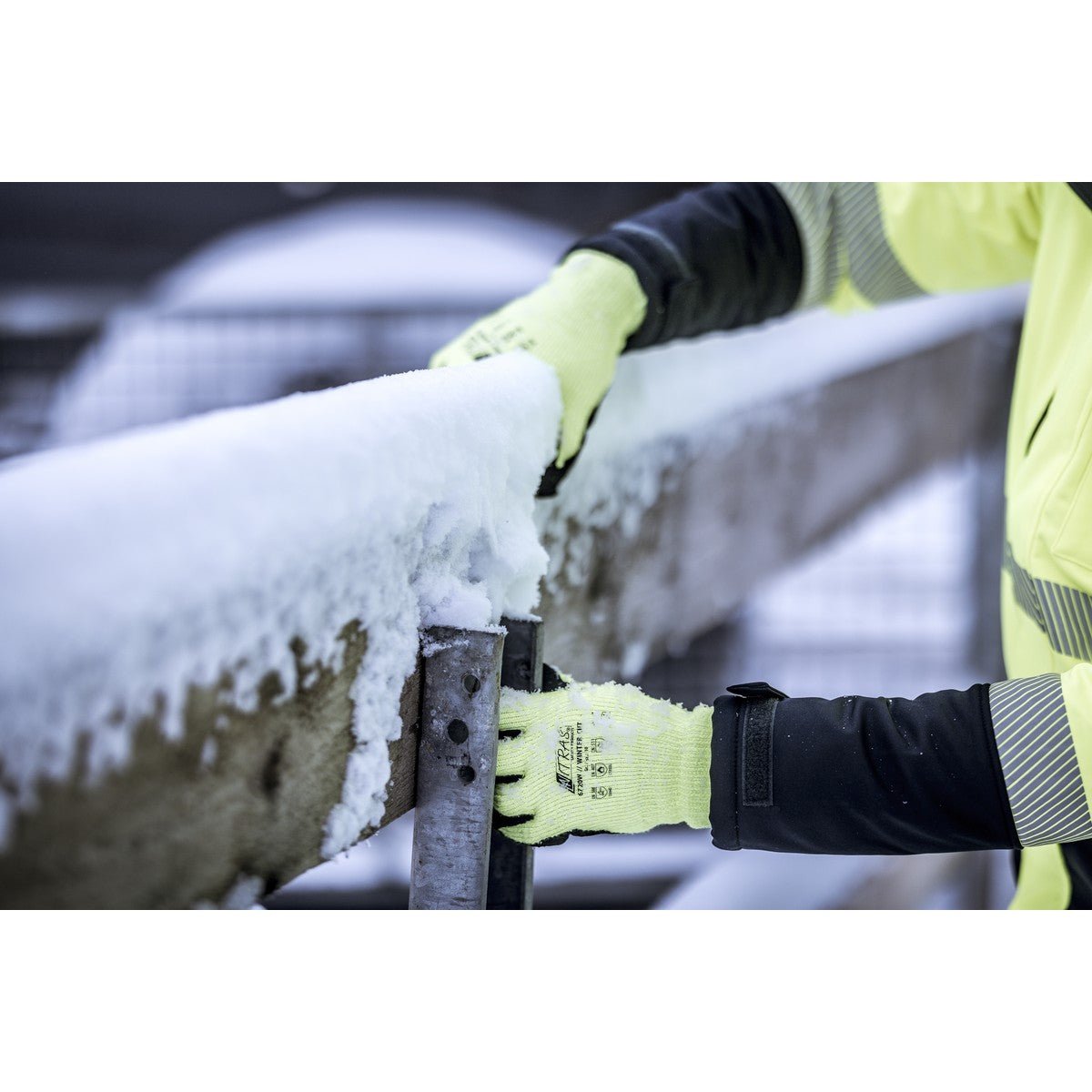 NITRAS TAEKI WINTER CUT, ochranné rukavice proti porezaniu, neónovo žltá / čierna