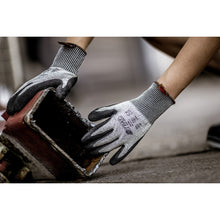 NITRAS TAEKI ochranné rukavice proti porezaniu, šedo/čierne