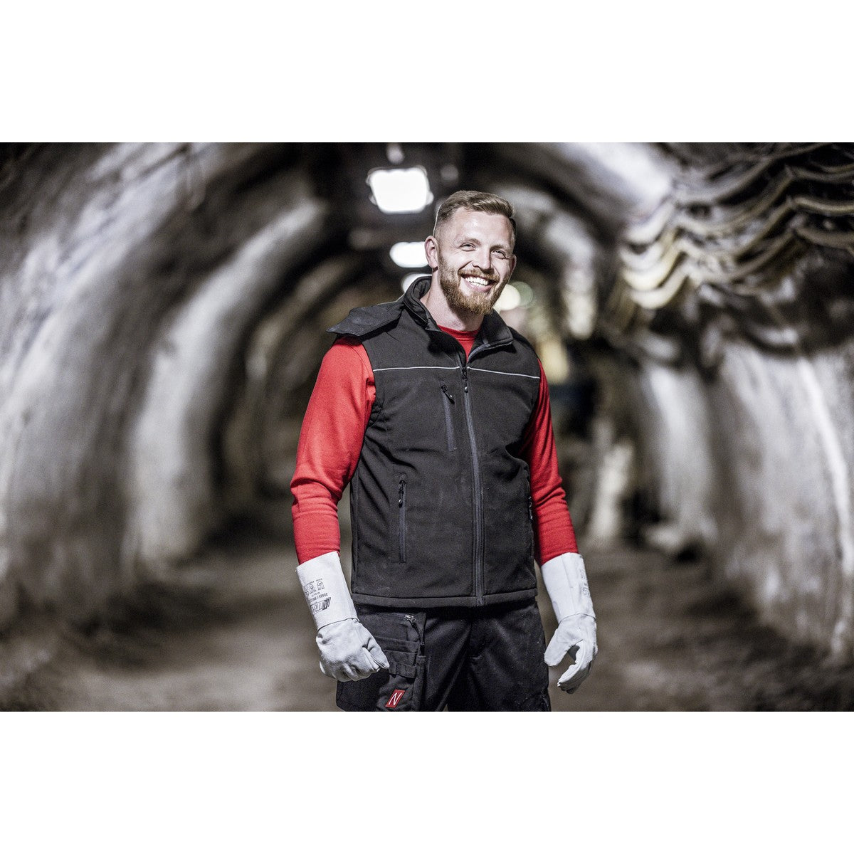 NITRAS MOTION TEX LIGHT, softshellová vesta, čierna