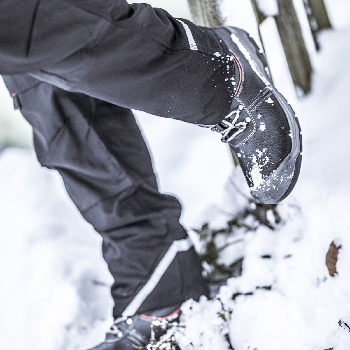 NITRAS STEP MID+ W, bezpečnostná zimná obuv S3, stredná výška, čierna