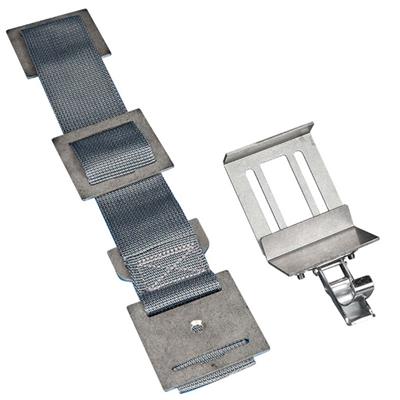 Držiak Diversey pre swingo 1650/1850 je robustný základný držiak na upevnenie rukovätí, boxov a držiakov príslušenstva na nádrži čistiacich strojov, ktorý zaručuje bezpečné a stabilné upevnenie vašej výbavy. Balenie obsahuje 1 kus.