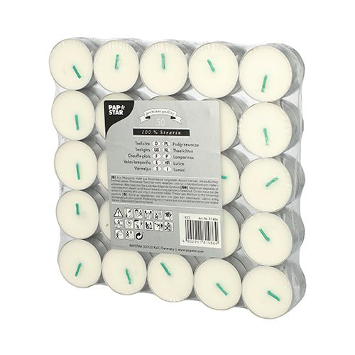 Balenie s 50 bielymi PAPSTAR Čajové sviečky (100 % stearín, Ø 37,2 mm, 15,5 mm) od PAPSTAR GmbH – usporiadané do piatich desiatkových radov a zabalené v plastovom obale s viacjazyčnými štítkami a pokynmi na prednej strane.