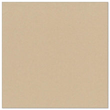 Štvorcový, jemne štruktúrovaný pieskový obrúsok z PAPSTAR 50 obrúskov "ROYAL Collection" (1/4 sklad, 40 x 40 cm) od PAPSTAR GmbH, zobrazený na bielom pozadí.