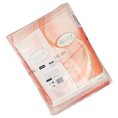 Vzduchotesné balenie v zmršťovacej fólii od Starpak obsahuje 1 000 bielych pruhovaných sáčkov (33x16x8,7 cm) s potlačou „Fresh & Tasty“. Informácie o produkte a čiarový kód sú viditeľné zvonku.