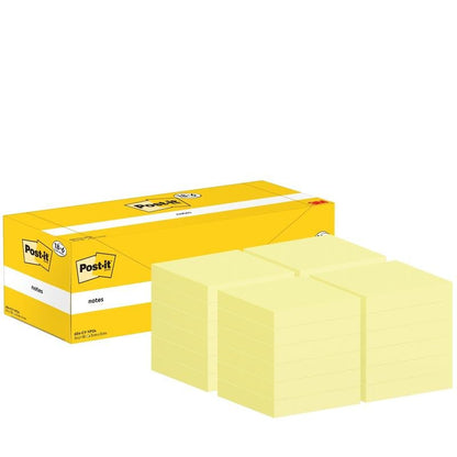 Žltá škatuľka Post-it® Notes (76 mm x 76 mm, 100 listov/blok, 100% PEFC) od 3M Deutschland GmbH stojí vedľa niekoľkých stohov svetložltých, štvorcových blokov lepiacich poznámok, každý s obalom značky a údajmi o produkte.
