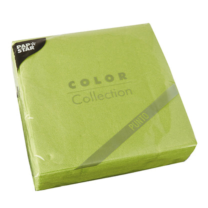 Zapečatené balenie s 30 PAPSTAR-servítkami, 2-vrstvové „PUNTO“ (38 x 38 cm, 1/4-sklad) od PAPSTAR GmbH, s bodkovým vzorom a zabalené v priehľadnej fólii.