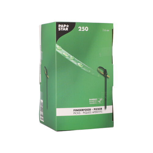 Zelená krabica s nápisom „PAPSTAR GmbH“ obsahuje 250 ekologických, biologicky odbúrateľných Fingerfood-špáradiel (každé 9 cm). Krabica PAPSTAR 250 Fingerfood-špáradlá zobrazuje produktové obrázky a viacjazyčné popisy, vrátane angličtiny a francúzštiny.