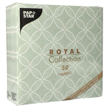Balíček s 50 PAPSTAR servítkami "ROYAL Collection" 1/4-sklad, 40 x 40 cm, zelená od PAPSTAR GmbH, s bielym geometrickým vzorom a zlatým a bielym písmom na prednej strane.