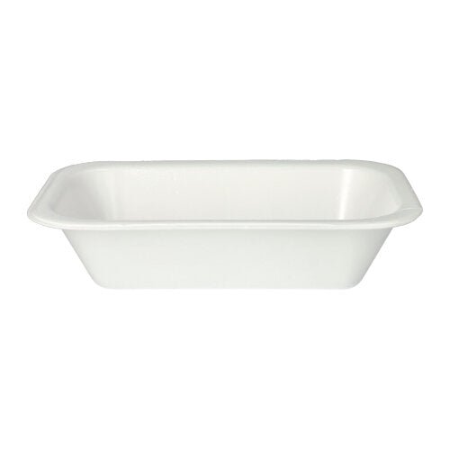 Misky Starpak 100, XPS biely laminovaný od Starpak sú jednoduché, obdĺžnikové biele plastové misky so zaoblenými rohmi a naklonenými stranami, ideálne pre gastronomický sektor, vyrobené z expandovaného polystyrénu. Zobrazené na bielom pozadí.