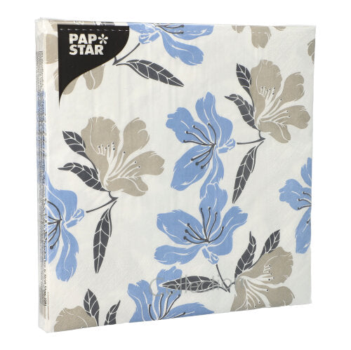 Balenie PAPSTAR 20 3-vrstvových servítok, 40 x 40 cm, s kvetinovým vzorom v modrej a béžovej farbe so sivými listami na bielom pozadí. S čiernym štítkom „PAPSTAR“ v ľavom hornom rohu. Značka: PAPSTAR GmbH.