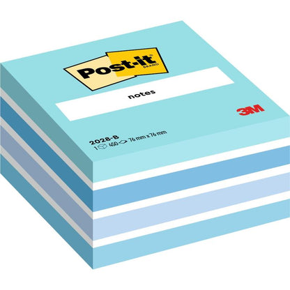 Stoh kociek Post-it® Notes (76 mm x 76 mm, 450 listov/blok, 100% PEFC) od 3M Deutschland GmbH strieda biele a modré listy s logom Post-it a "notes" na vrchu.