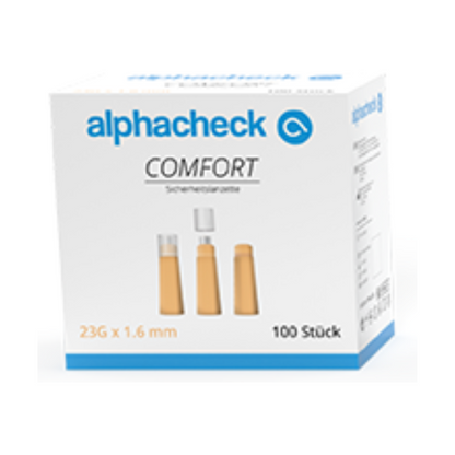 Biela škatuľa s nápisom „Alphacheck comfort bezpečnostné lancety“ od Berger Med GmbH, ktorá obsahuje 100 lanciet s rozmermi 23G x 1,6 mm. Škatuľa zobrazuje obrázky troch lanciet v rôznych stavoch: s krytom, čiastočne bez krytu a úplne bez krytu. Nemecký text na obale zdôrazňuje dôležité vlastnosti ako „bezbolestné získavanie krvi“ pre bezpečný a bezbolestný odber krvi.