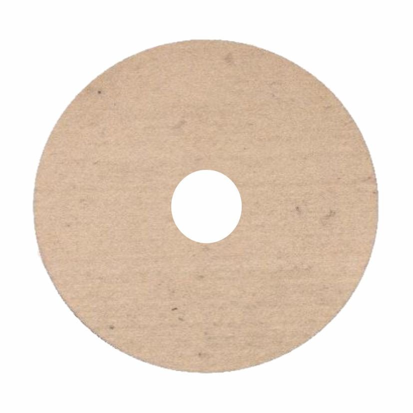 Plochý, okrúhly, béžový disk s otvorom v strede, podobný Arcora Filz Profi Schafswolle leštiacemu podložke (17", 432 mm) od Arcora International GmbH na leštenie drevených podláh strojmi do 350 ot/min. Pozadie je biele.