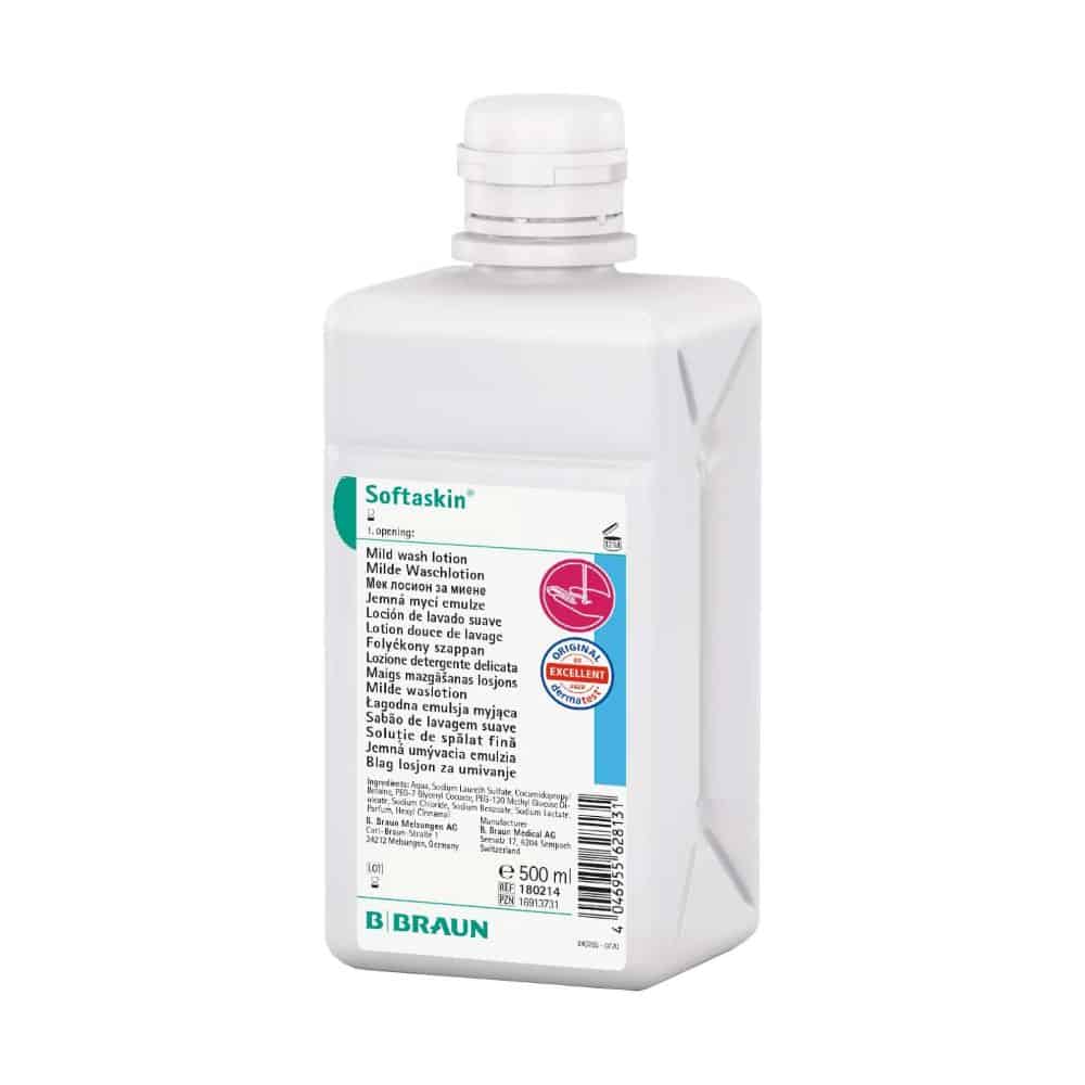 Biela 500 ml fľaša s nápisom „B. Braun Softaskin® Waschlotion“ od B. Braun Deutschland GmbH & Co. KG obsahuje jemný mycí roztok, ktorý je ekologický a bez mikroplastov a zdobí ju modro-biela etiketa s viacjazyčným textom.