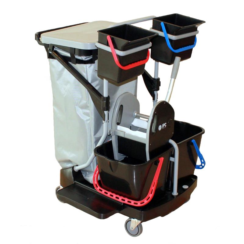 Enviro Trolley od Diversey Deutschland je vozík na tradičné mokré čistenie s kolieskami, veľkým sivým vakom, štyrmi čiernymi vedrami s farebnými rukoväťami a priehradkami na čistiace príslušenstvo. Balenie: 1 kus.