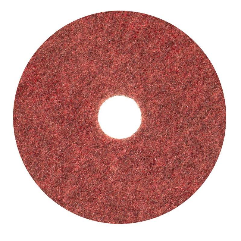 Diversey Twister Pad TXP čistiaci kotúč na kamenné podlahy od Diversey Deutschland GmbH & Co. OHG je červený, okrúhly čistiaci kotúč s centrálnym otvorom a drsnou štruktúrou pre údržbu kamenných podláh s inovatívnou Twister technológiou, zobrazený na bielom pozadí.
