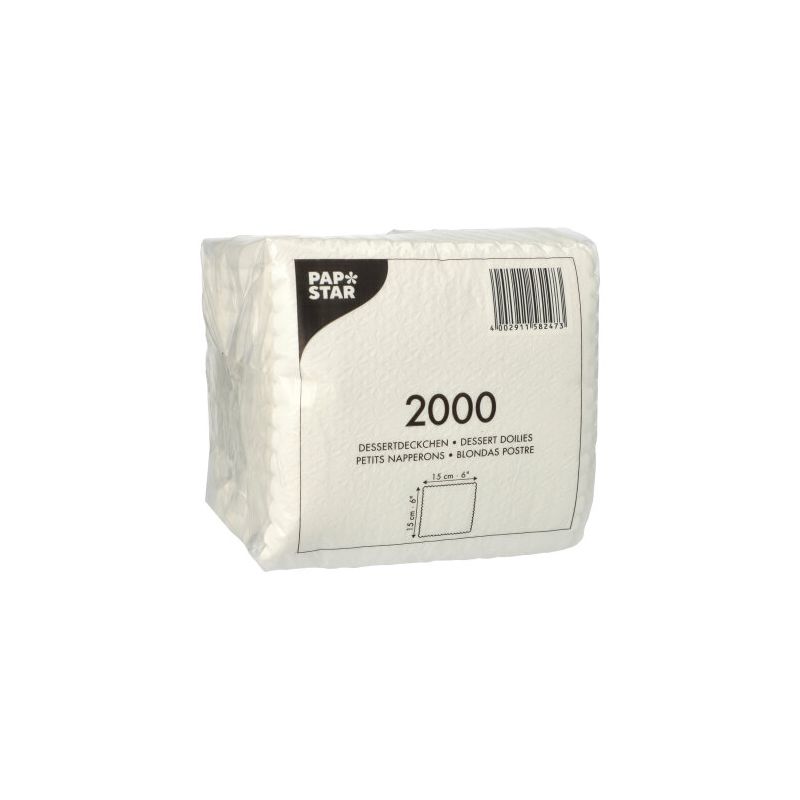 Zapečatené balenie PAPSTAR dezertných obrúskov 15x15 cm, biele (2000 kusov) od PAPSTAR GmbH, ideálne ako biela dezertná podložka v gastronómii; obdĺžnikové servítky naskladané v priehľadnom plaste s viacjazyčným textom a čiarovým kódom.