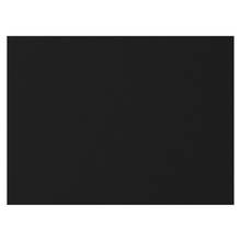 Eine schlichte, schwarze rechteckige Oberfläche mit einem dezenten Strukturmuster, das an ein elegantes Duni Papier-Tischset der Duni GmbH erinnert.