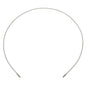 Jednoduchá, tenká, flexibilná kovová čelenka s bielym plastovým povrchom, 1500xØ6mm od Haug Bürsten KG. Vďaka svojmu polkruhovému tvaru a voľným koncom je ideálna ako "PREDĹŽENIE BEZ RUKOVÄTE POLYAMID". Zobrazené na bielom pozadí.