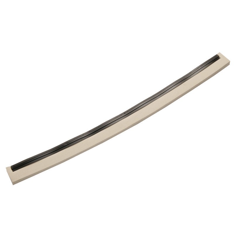 Zobrazený je jeden, zakrivený, obdĺžnikový NÁHRADNÝ GUMENÝ PÁS 1-pásový (700x20x22mm) od Haug Bürsten KG z potravinárskej gumy s béžovou základňou a čiernym pruhom na bielom pozadí.